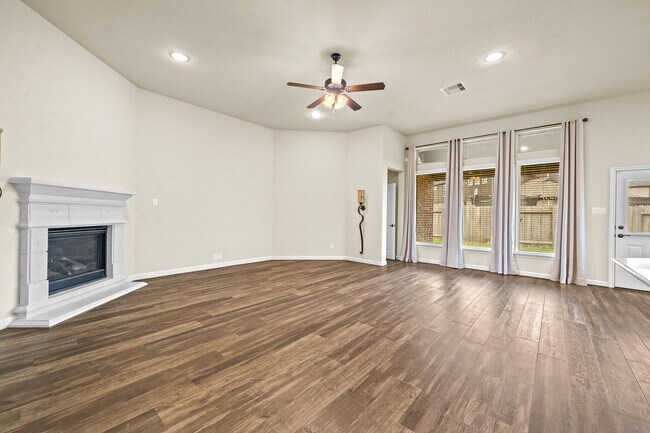 Photo - 15114 Winthrop Manor Way