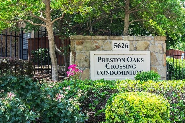 Building Photo - 5626 Preston Oaks Rd Unit 18D Rental