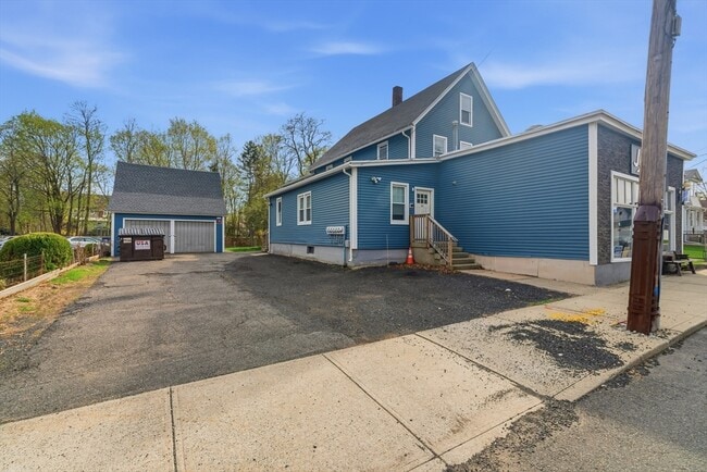 Building Photo - 48 Hubbard St Unit 1R
