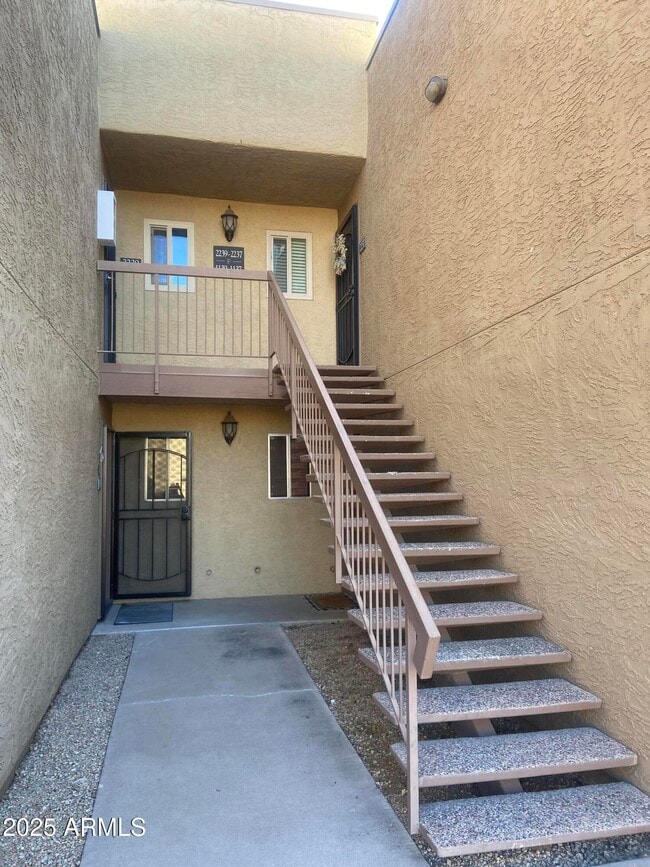 Building Photo - 5877 N Granite Reef Rd Unit 2237