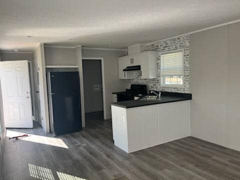 Photo - 1085 Spring Bay Rd