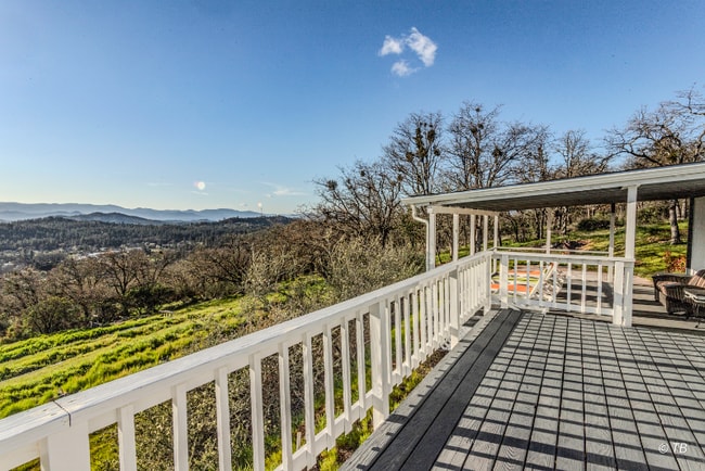 Photo - 650 Robmar Ln