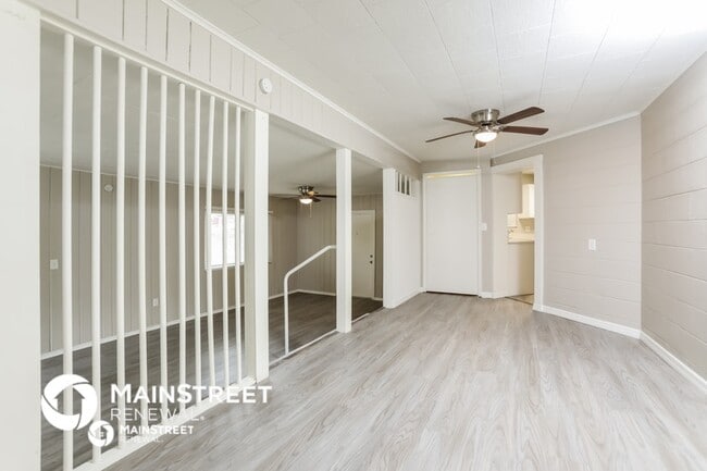 Photo - 2120 Rogers Ave