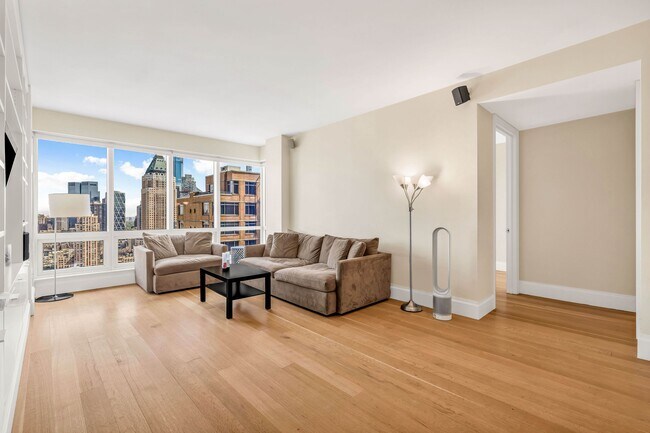 Building Photo - 350 W 42nd St Rental