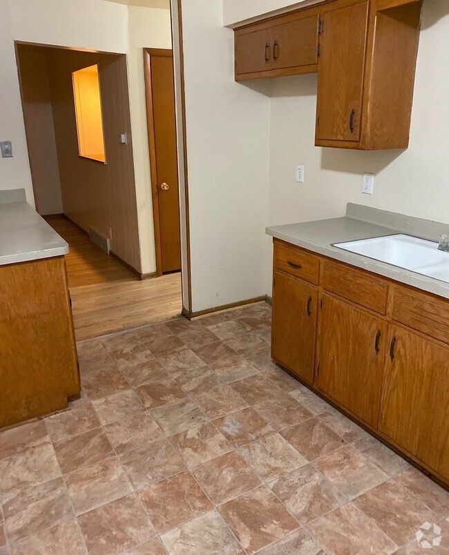 Building Photo - 6408 N 58th St Rental