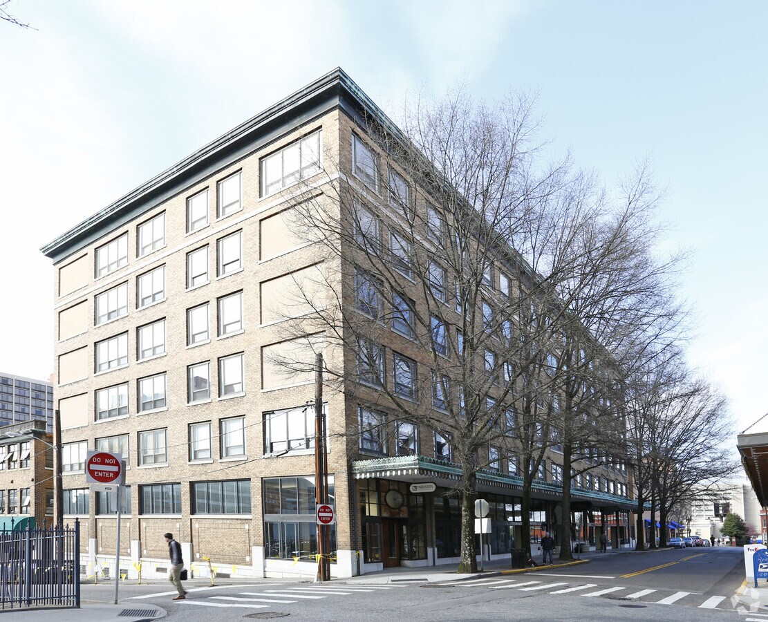 Photo - The Pembroke