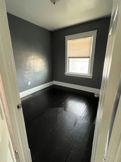 Photo - 3079 E 130th St