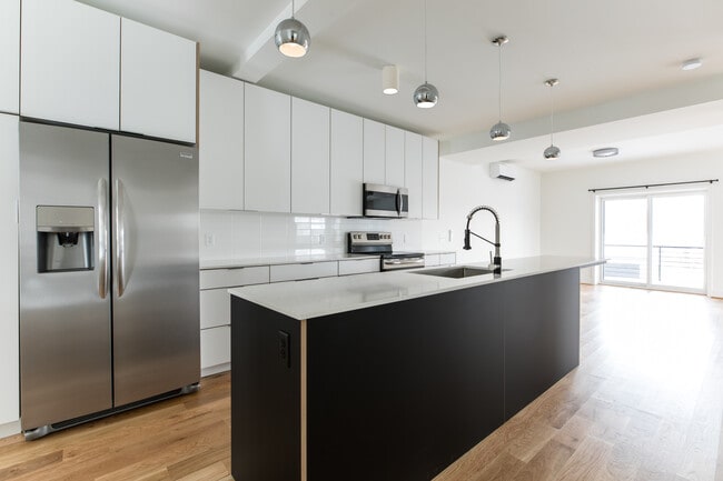 Photo - 54 West Ave Unidad 6