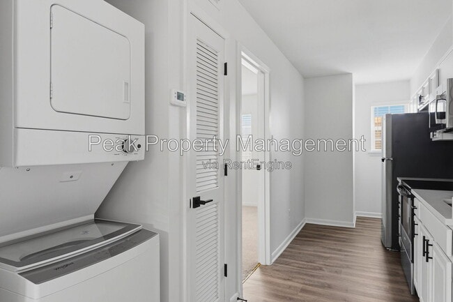 Photo - 304 S Center St