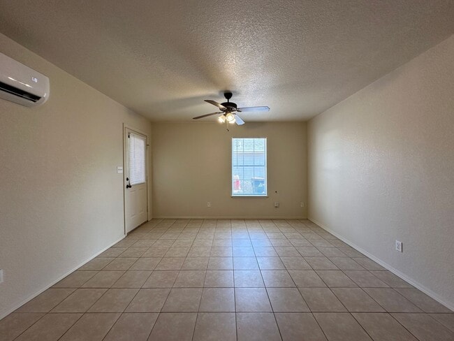 Photo - 2111 N.13th Street-B Unidad B