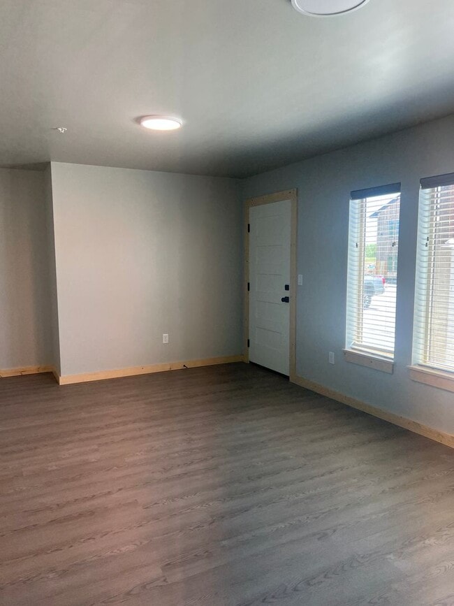 Photo - Cute 2 Bed, 1 Bath at Teton River Flats! $200 OFF FIRST MONTH'S RENT!!! Unit 9201