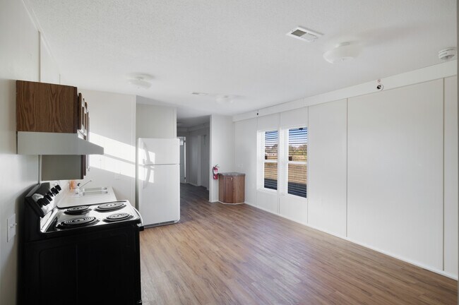 Photo - Bullard Mobile Home Park