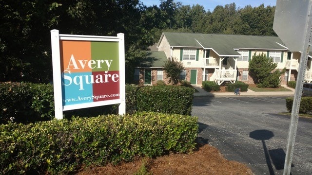 Photo - Avery Square