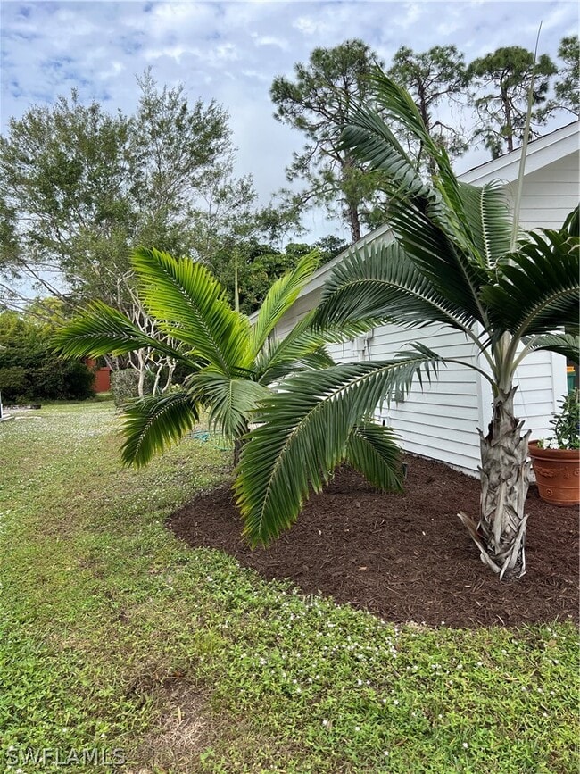 Photo - 2251 Queens Way