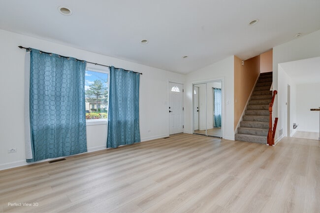 Photo - 900 Ashford Ln