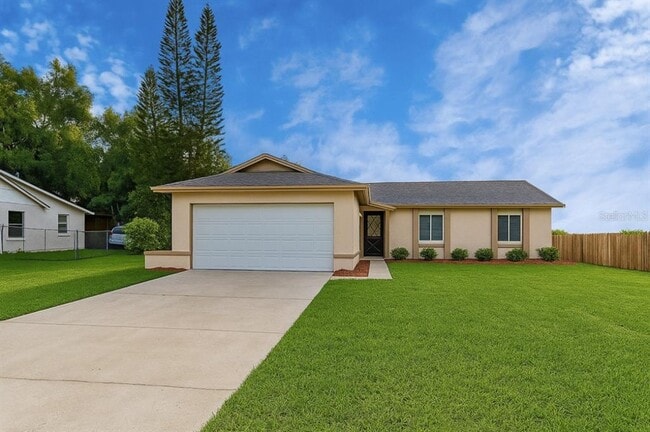 Building Photo - 12848 Tallowood Dr Rental