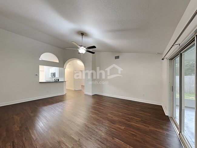 Photo - 3826 Bayshore Cir