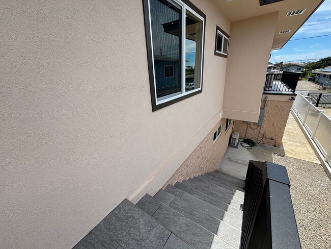 Photo - 1674 Kino St Unit Side 2 Bedroom Upstairs