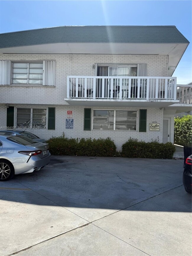 Building Photo - 6856 Abbott Ave Unit 6