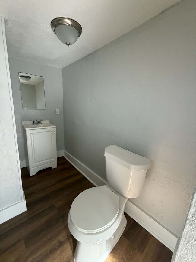2962 Lincoln Blvd Unit Back