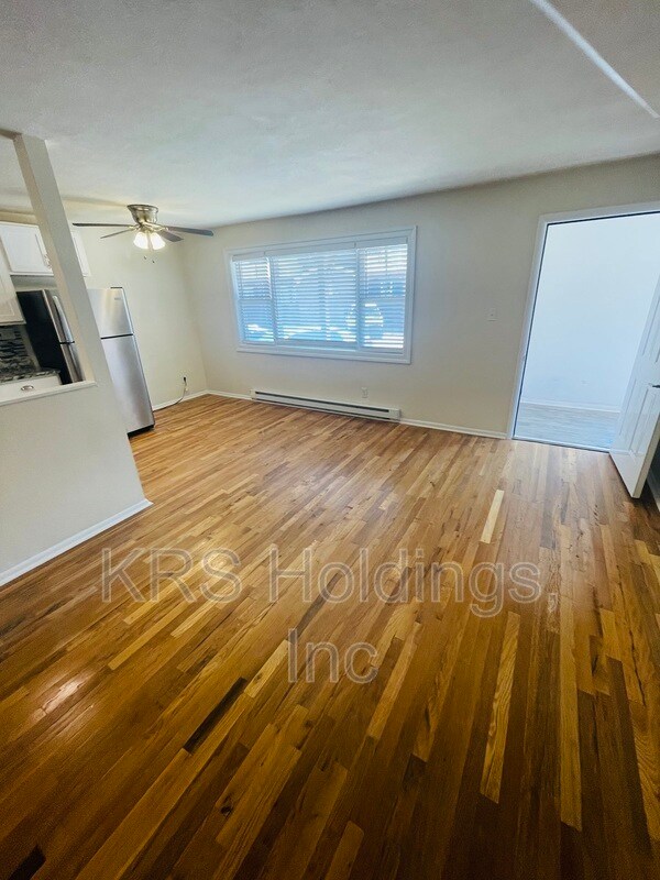 Photo - Willow Sands Apartments