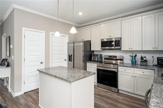 Photo - 106 Belmont Ln
