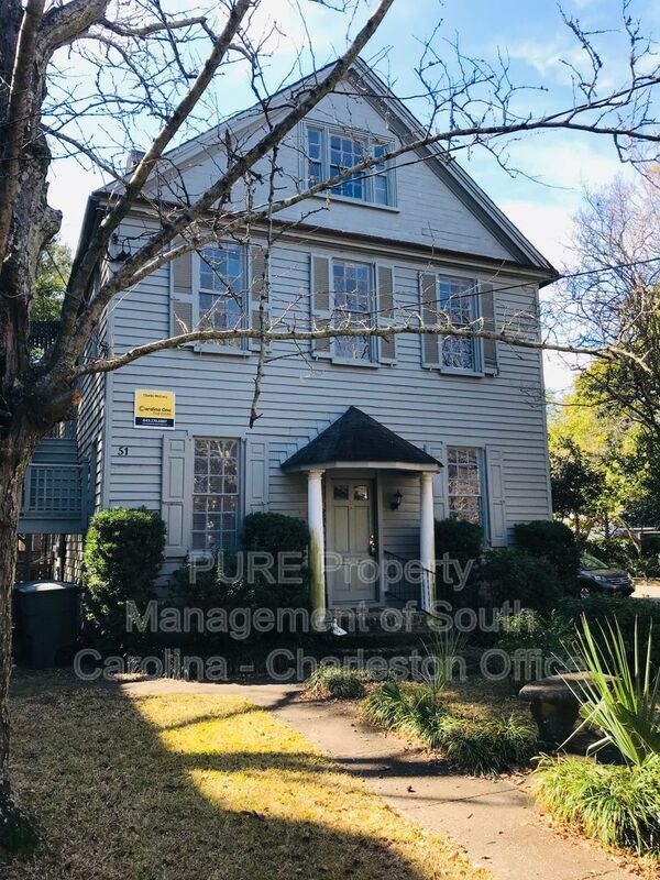 Building Photo - 51 Smith St