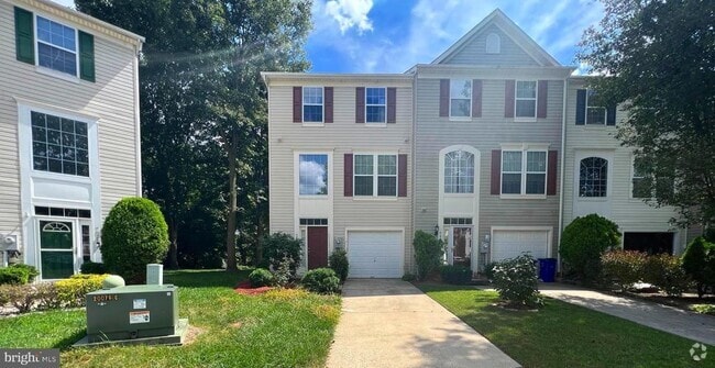 Building Photo - 7027 Cradlerock Farm Ct Rental