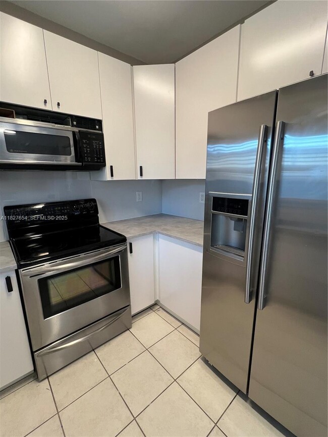 Photo - 4104 NE 24th Dr