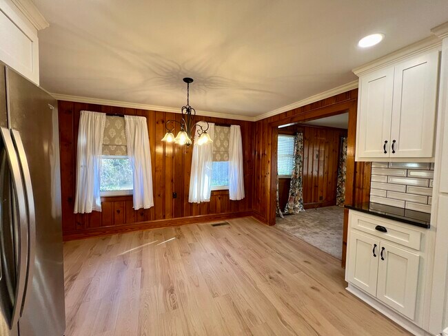 Photo - 9532 Harwood Ln