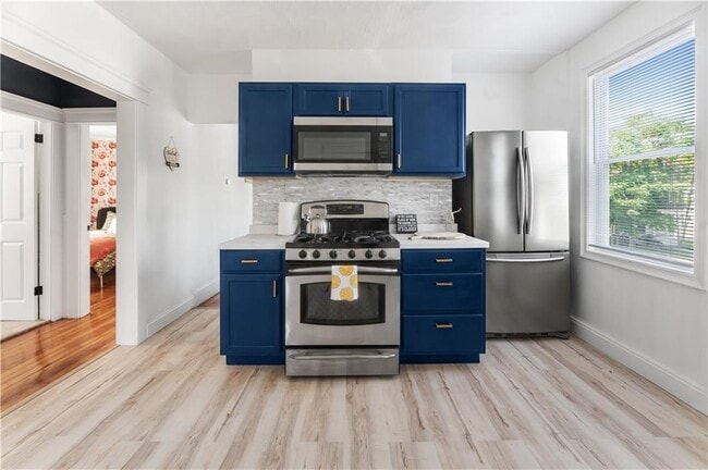 Building Photo - 61 Wealth Ave Rental