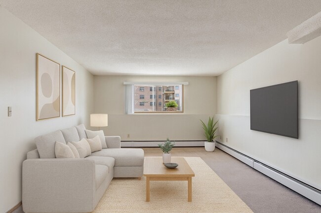 Building Photo - Gateway Square