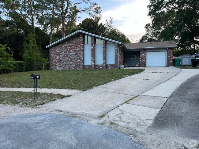 Building Photo - 106 Vincent Cir Rental