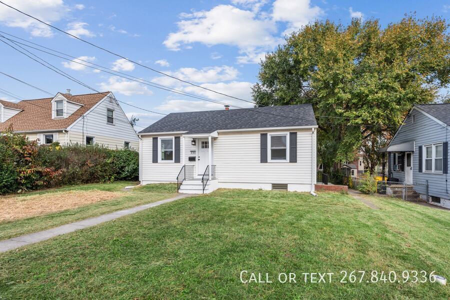 Photo - 304 Vernon Ave House