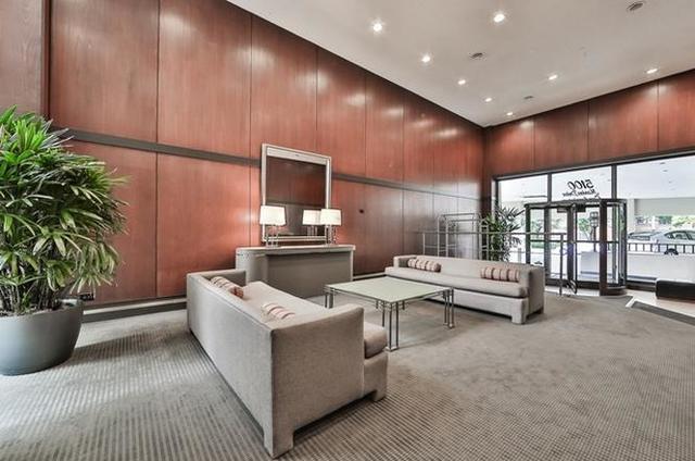 Photo - 5100 N Marine Dr Unit 8D