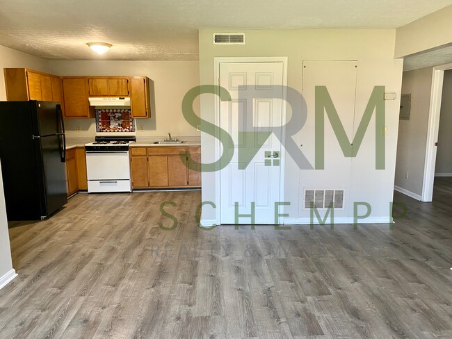 Photo - Remodeled 3 bedroom apartment in Portland - Section 8 accepted Unit 1704-2