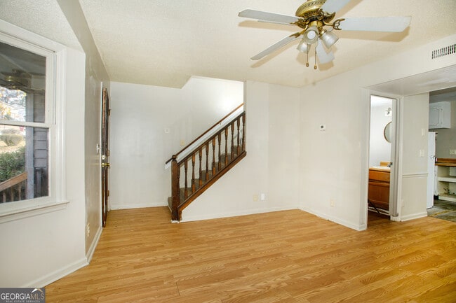 Photo - 4370 Barrington Pl