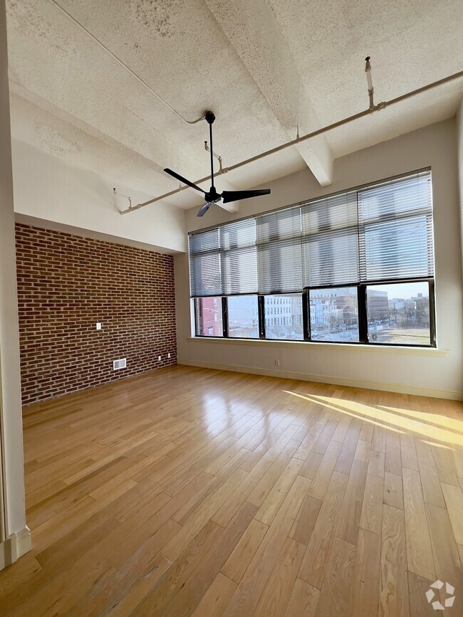 Building Photo - 300 Communipaw Ave Unit 209 Rental