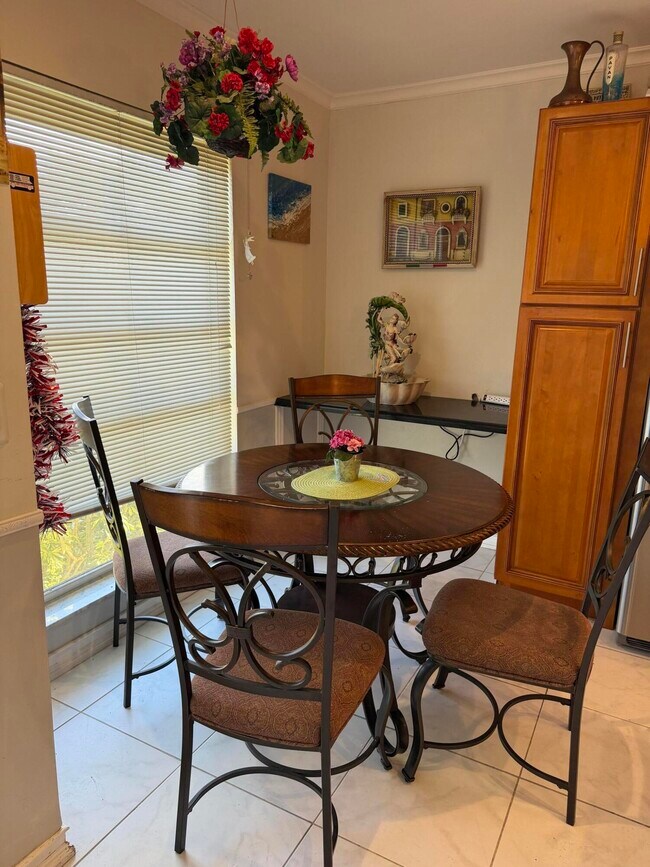 Photo - 8588 Bella Vista Dr