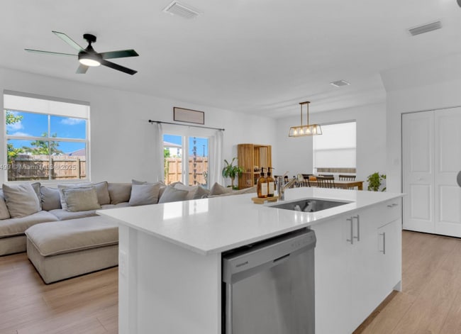 Photo - 2444 SE 24th Ave