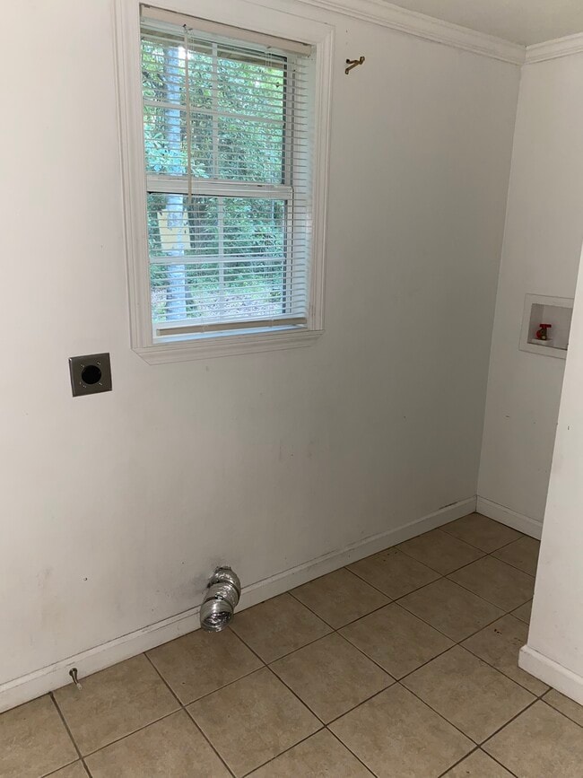 Photo - 412 Cedar Grove Ave