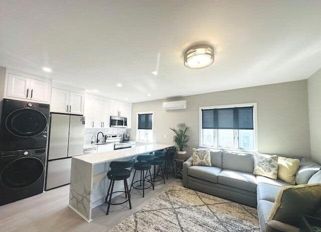 Building Photo - 8122 77th Ave