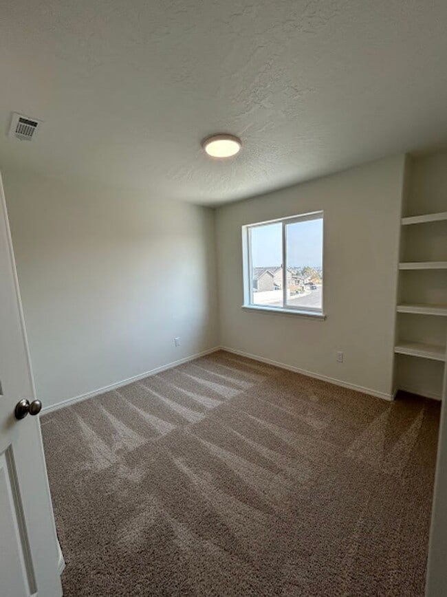 Photo - Brand New Townhome!