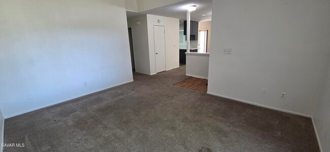 Photo - 44244 Fig Ave