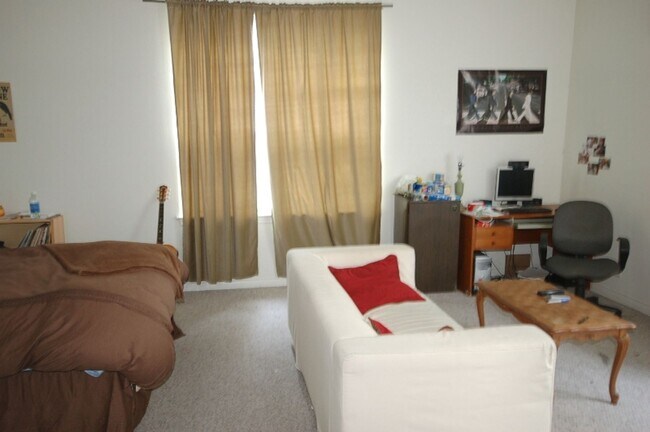 Photo - 5406 Martin Ave Unidad A