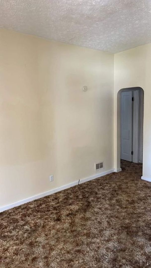Photo - 85 N Kennebec Ave Unit 85 N. Kennebec Apt.2