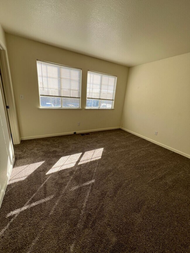 Photo - ***COMING SOON!!*** LOS BANOS HOME