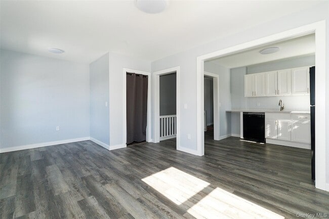 Photo - 68 Clark St Unit 2nd floor