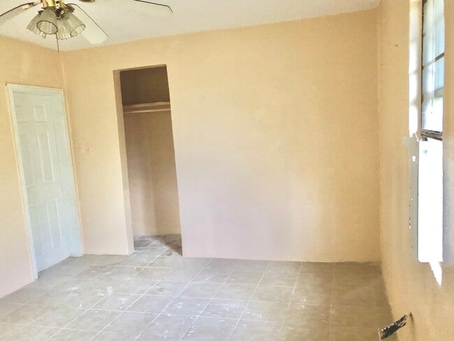 Photo - 13138 Ash Ave