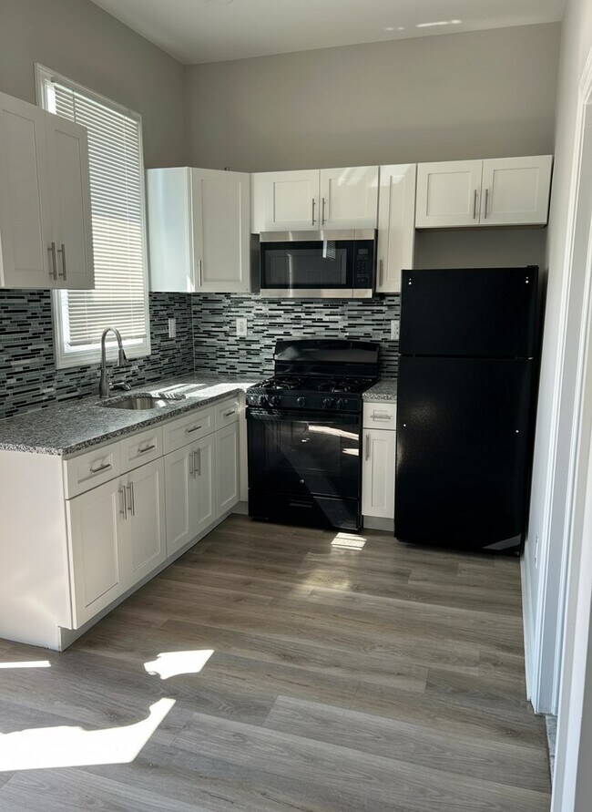 Photo - 500 N Vodges St Unit 1